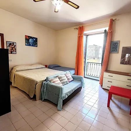 Casina Vicino Al Vico
