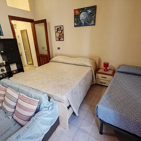 Casina Vicino Al Vico Holiday home *